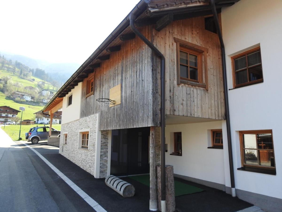 Ferienhaus Hoellwarth Стум Екстериор снимка