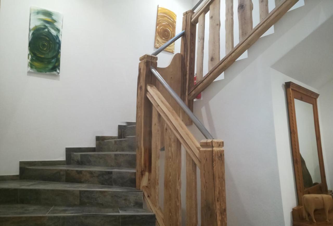 Ferienhaus Hoellwarth Стум Екстериор снимка