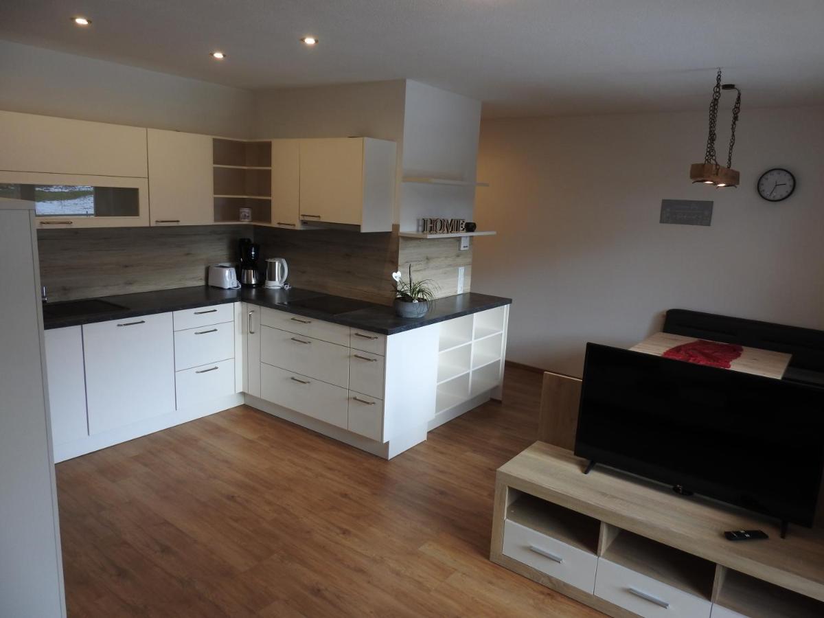 Ferienhaus Hoellwarth Стум Екстериор снимка