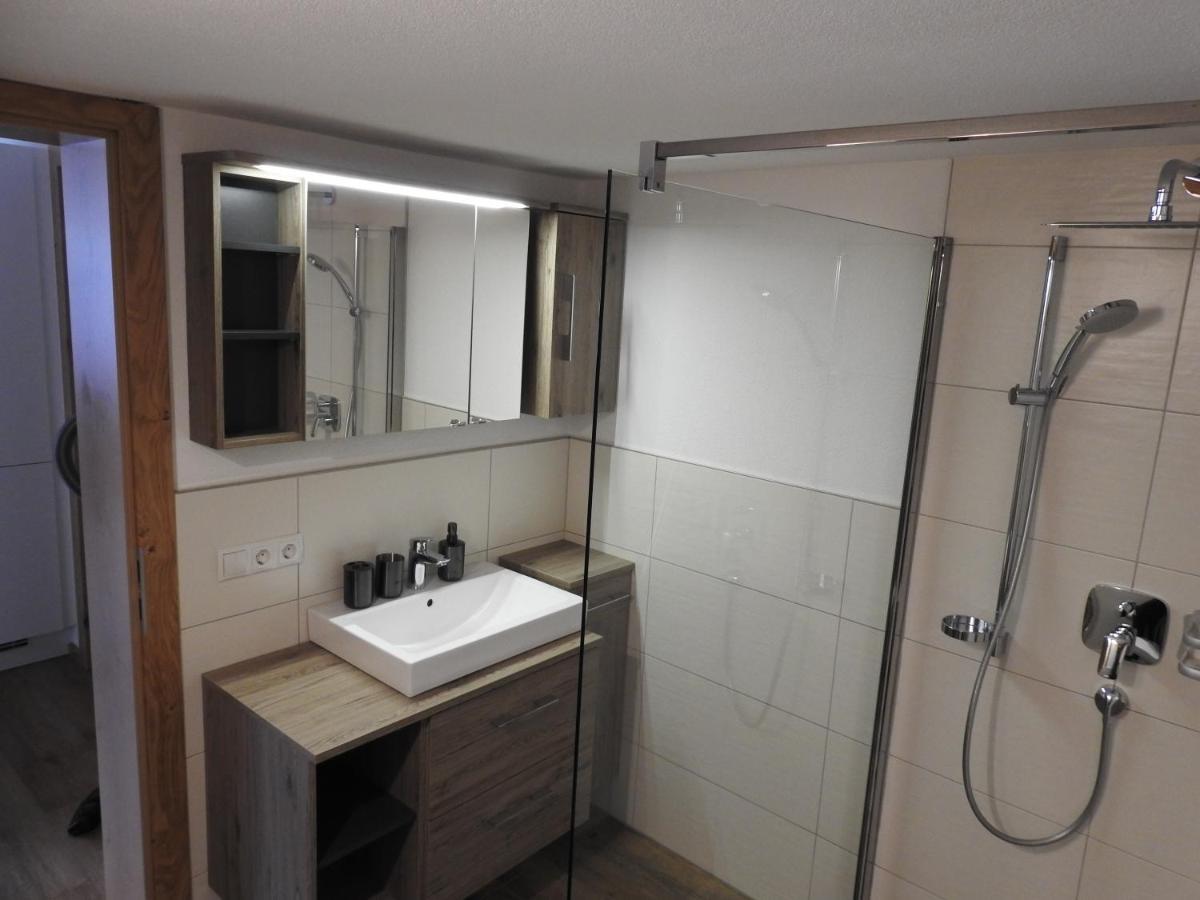 Ferienhaus Hoellwarth Стум Екстериор снимка