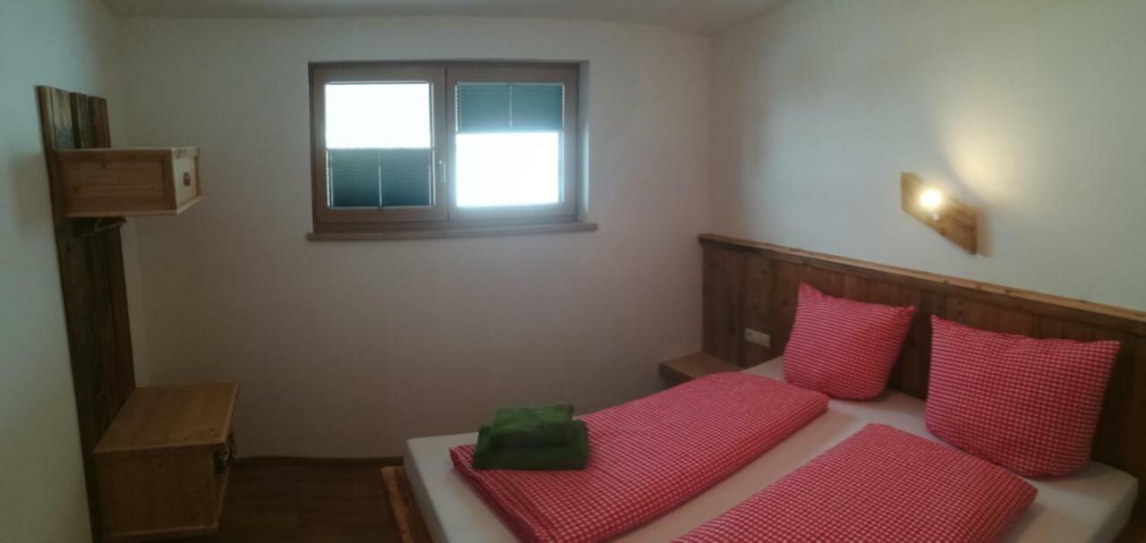 Ferienhaus Hoellwarth Стум Екстериор снимка